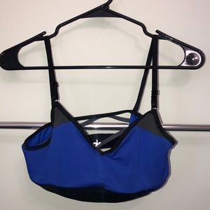 Alo Yoga Sports Bra
